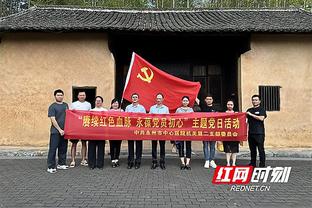 内维尔：卡尔文-菲利普斯需要上场机会，去西汉姆是双赢的选择